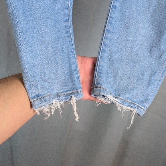 Flying Monkey Light Wash Distressed Skinny Jeans - Picture 5 of 8